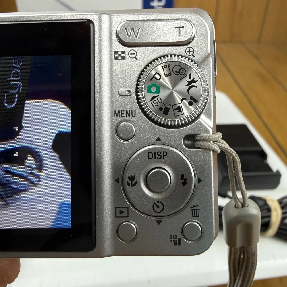 Sony cyber shot